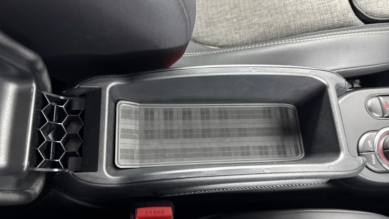 MINI Hatchback 135kW Cooper S Level 2 33kWh 3dr Auto Electric Hatchback